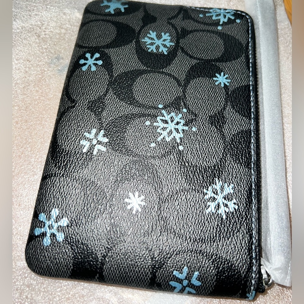 SOLD Coach Snowflake Corner Zip Wristlet in Signature Canvas - Picture 9 of 12